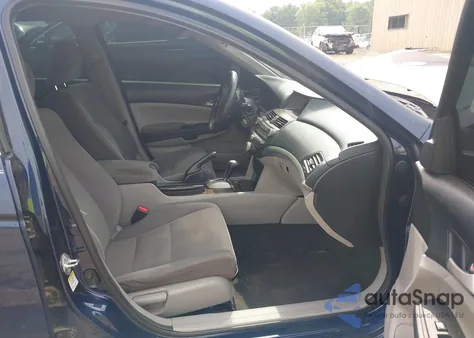 2011 Honda Accord 2.4 Lx-P из США, поврежденный, VIN 1HGCP2F48BA104653